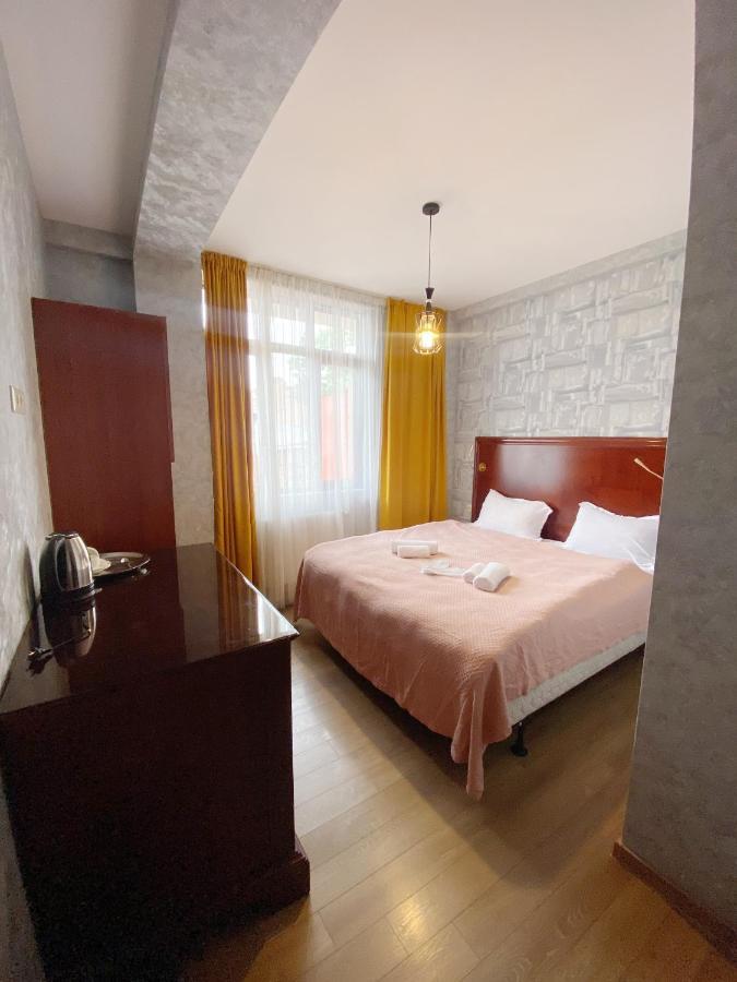 Chonkadzehotel ティビリシ エクステリア 写真