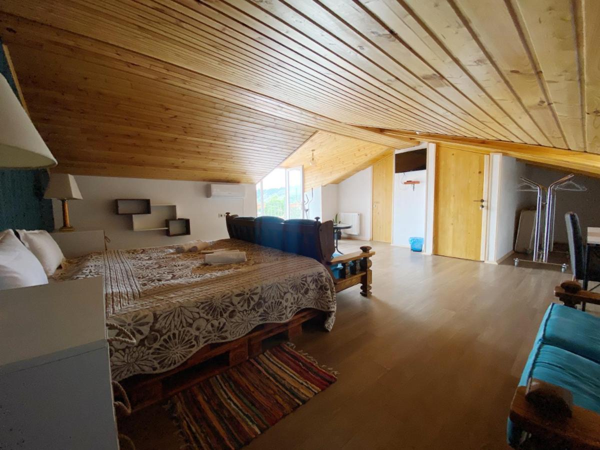 Chonkadzehotel ティビリシ エクステリア 写真