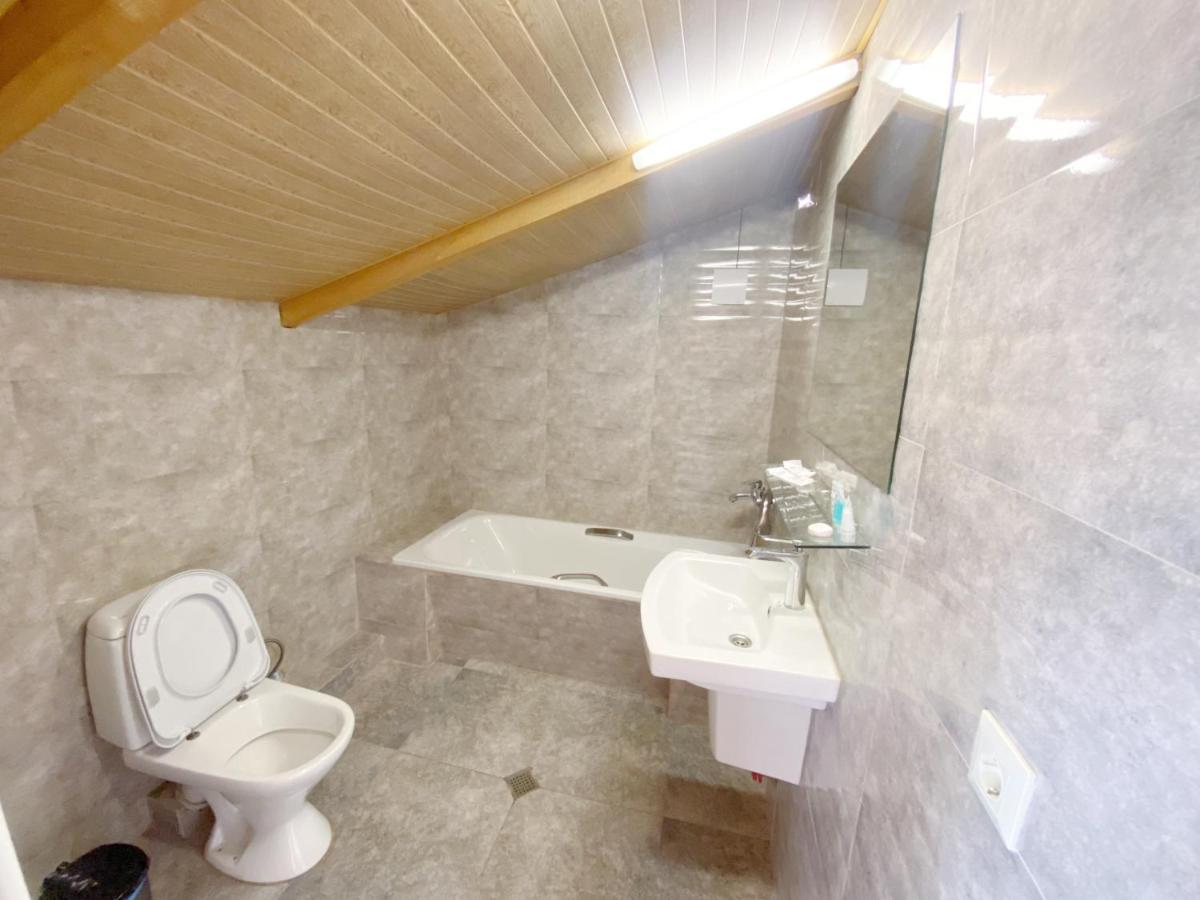 Chonkadzehotel ティビリシ エクステリア 写真